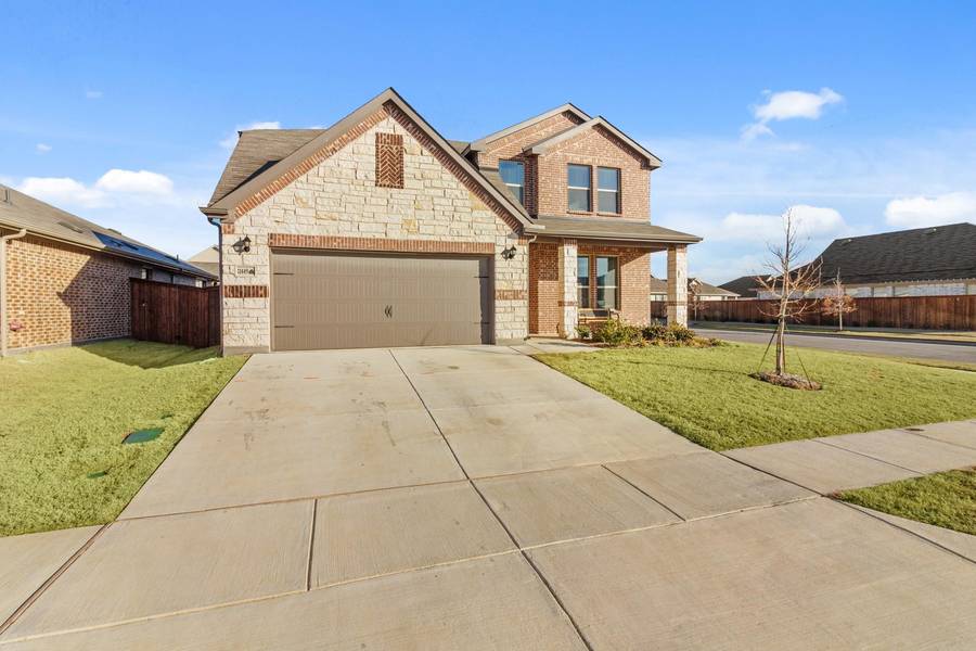 11449 Alpine Springs Drive, Aubrey, TX 76227