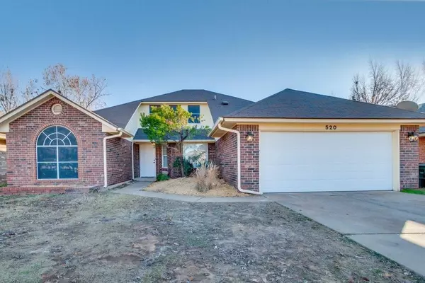 520 Tudor Lane, Edmond, OK 73003