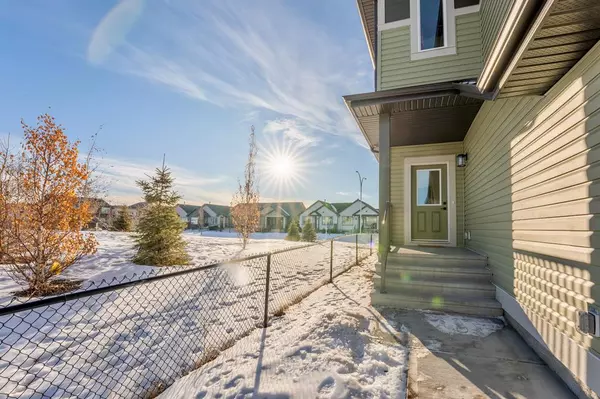 Calgary, AB T2X 4N9,64 Walgrove PARK SE