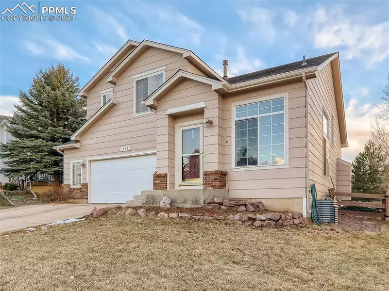 219 Talus RD, Monument, CO 80132