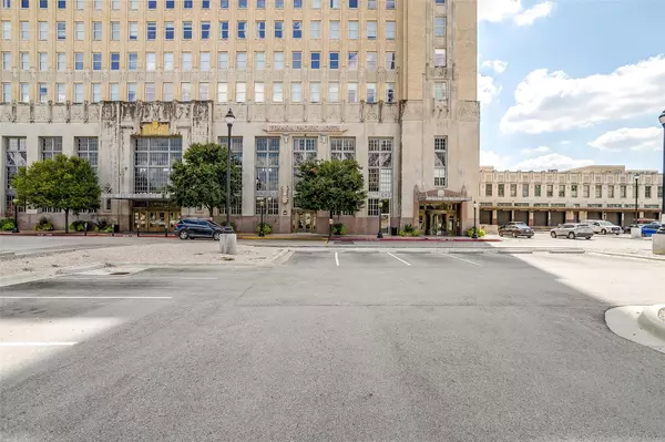 Fort Worth, TX 76102,221 W Lancaster Avenue #7010