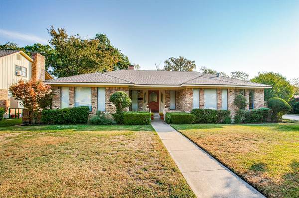 3402 S Glenbrook Drive, Garland, TX 75041