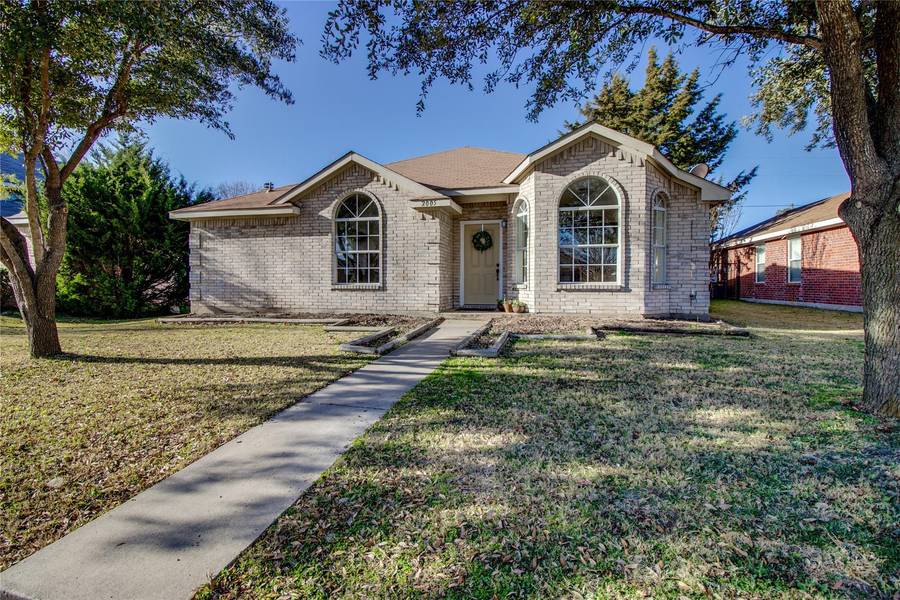 2005 Tallahassee Drive, Ennis, TX 75119