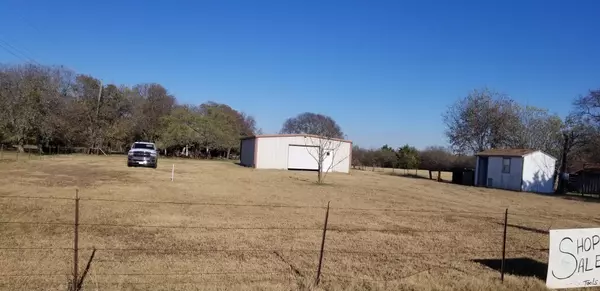 Garrett, TX 75119,106 N Garrett Avenue