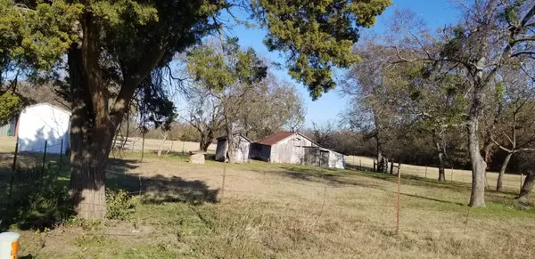 Garrett, TX 75119,106 N Garrett Avenue