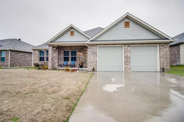 Ennis, TX 75119,706 Oakmont Drive