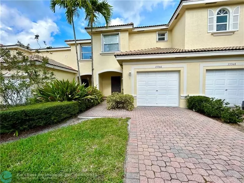 13366 Georgian Court, Wellington, FL 33414