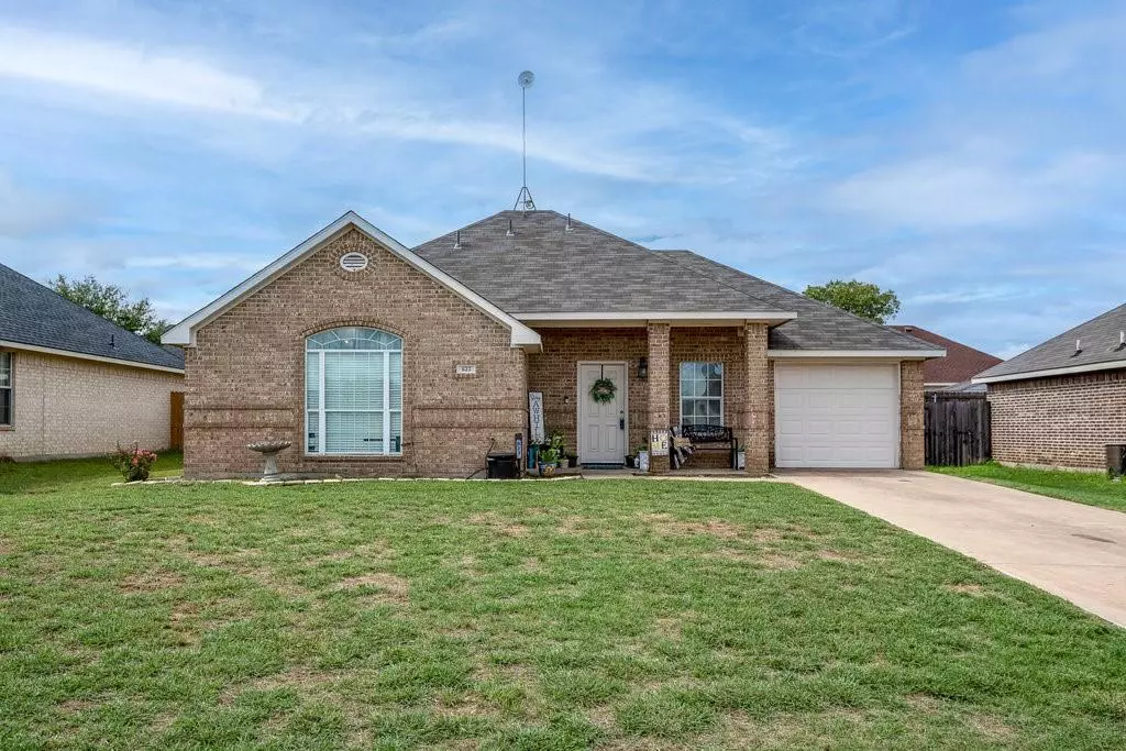 Waxahachie, TX 75165,623 Antonio Lane