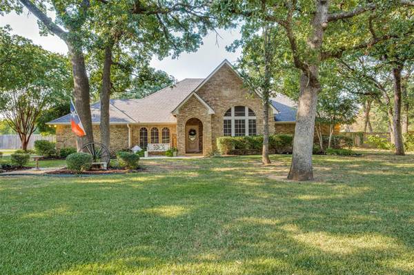 120 Fawn Hollow Drive, Argyle, TX 76226