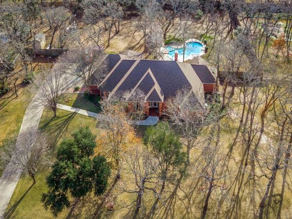 145 Fawn Hollow Drive, Argyle, TX 76226