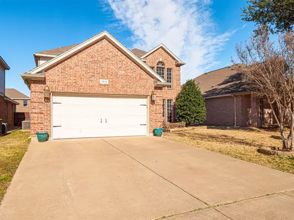 Arlington, TX 76012,1015 Loblolly Pine Drive