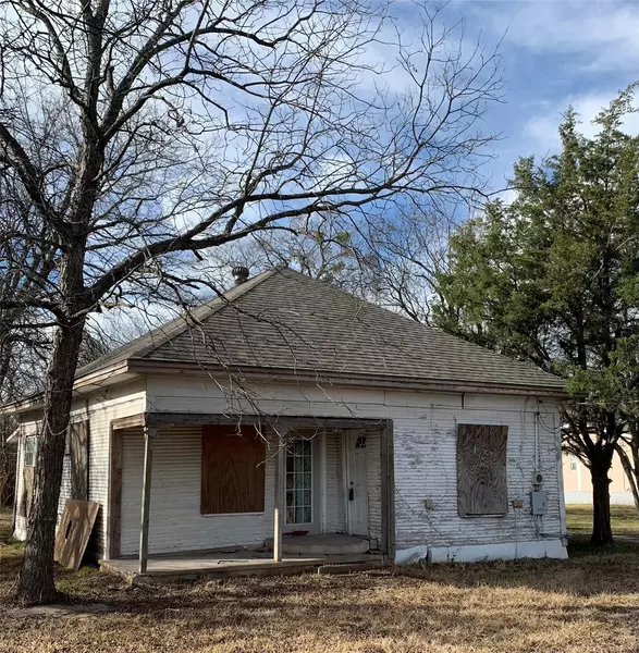 707 Gladys Street, Lone Oak, TX 75453