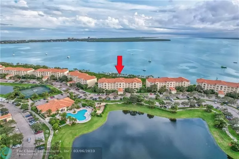 28 Harbour Isle Dr  #304, Fort Pierce, FL 34949