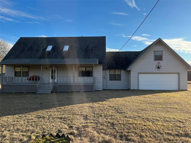 1491 CR 2295, Telephone, TX 75488