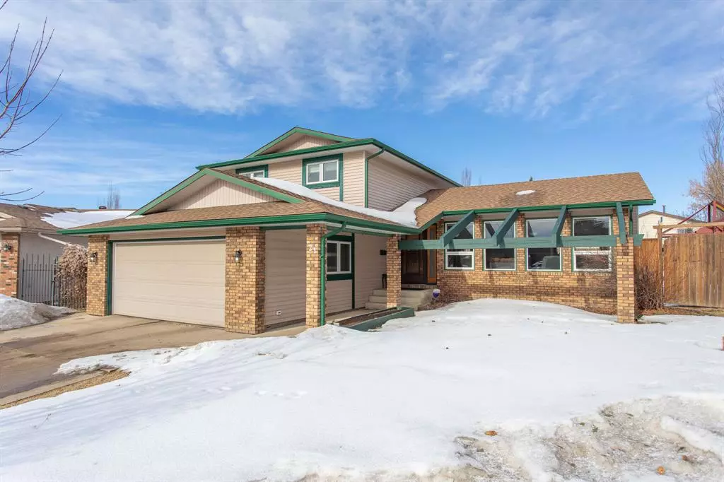 Red Deer, AB T4R 1Y8,21 Elkin Close