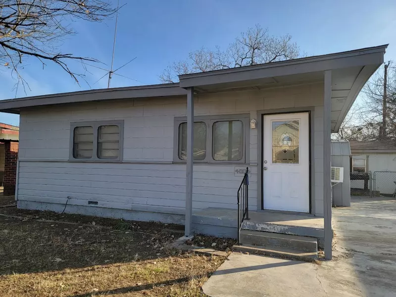 4004 Howard Street, Fort Worth, TX 76119