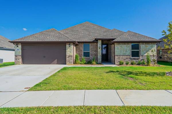 1455 Radecke Road, Krum, TX 76249