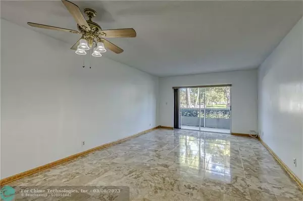 Hollywood, FL 33021,940 Hillcrest Ct  #114