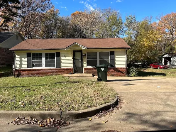 709 Duckenfield Avenue, Tyler, TX 75701