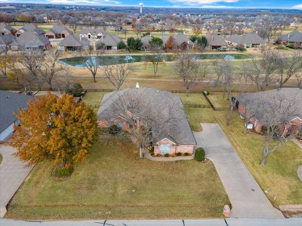 5908 Nutcracker Drive, Granbury, TX 76049