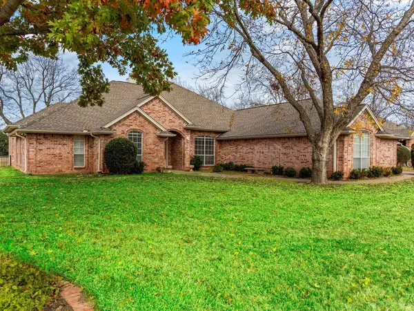 Granbury, TX 76049,5908 Nutcracker Drive