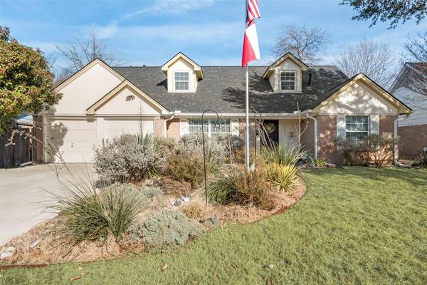 2927 Selma Lane, Farmers Branch, TX 75234