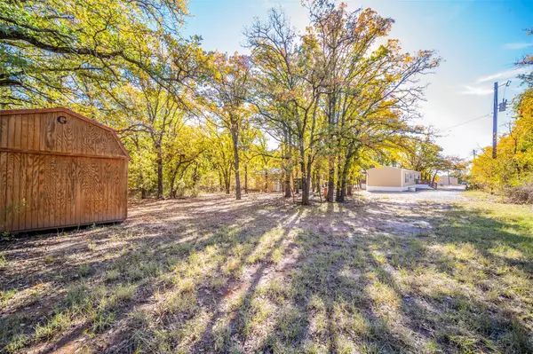 5309 Midway Road, Weatherford, TX 76085