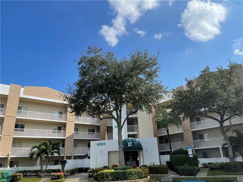 9551 Weldon Cir #E204, Tamarac, FL 33321