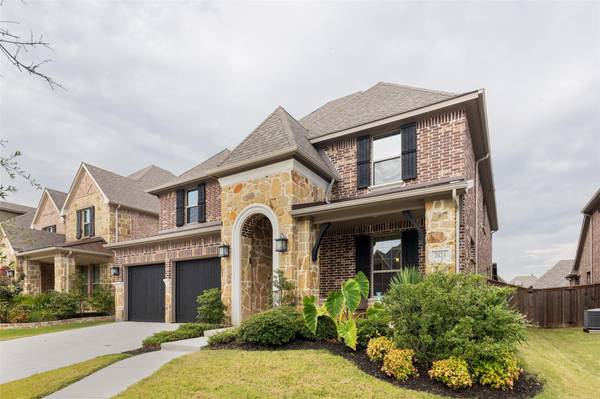 2624 Walnut Creek Lane, The Colony, TX 75056