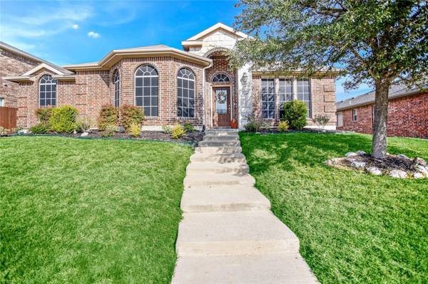 1260 Waters Edge Drive, Rockwall, TX 75087