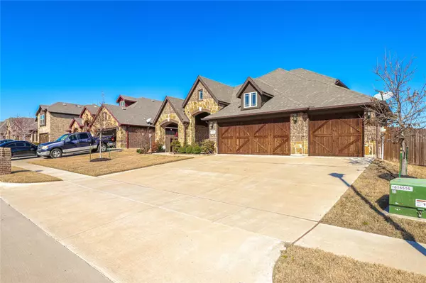 Waxahachie, TX 75165,531 Harvest Grove Drive