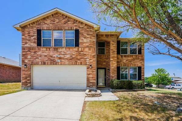 2617 Shorewood Drive, Little Elm, TX 75068