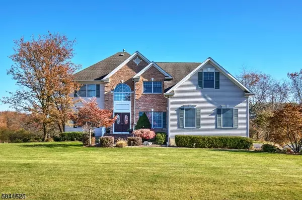 255 Ronan Way, Branchburg Twp., NJ 08853