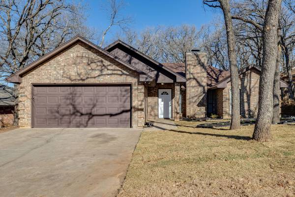 6737 Inwood Drive, North Richland Hills, TX 76182