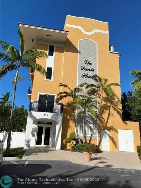 555 E Dania Beach Blvd  #8, Dania Beach, FL 33004