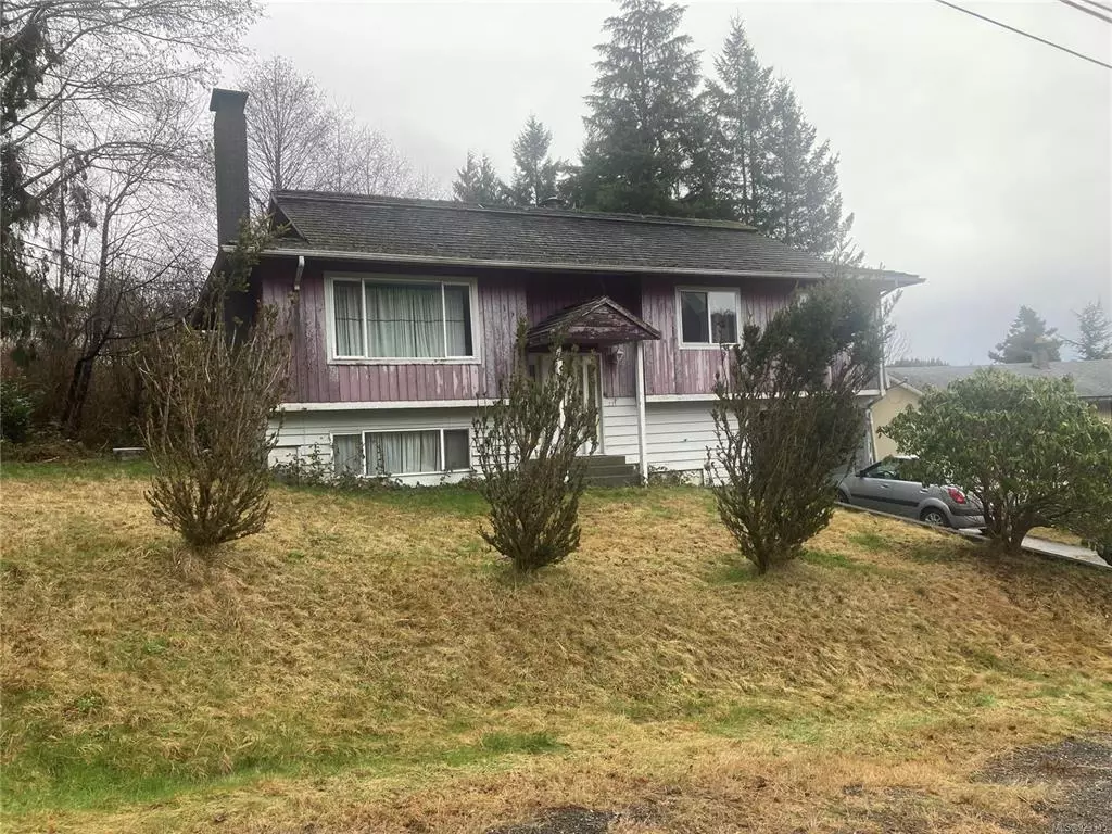 Sayward, BC V0P 1R0,221 Ambleside Dr