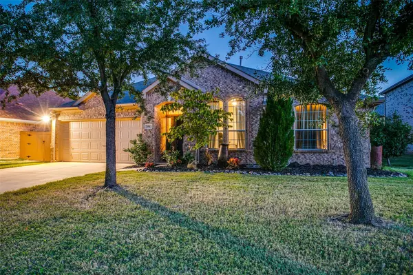 Grapevine, TX 76092,3513 CARLTON Street