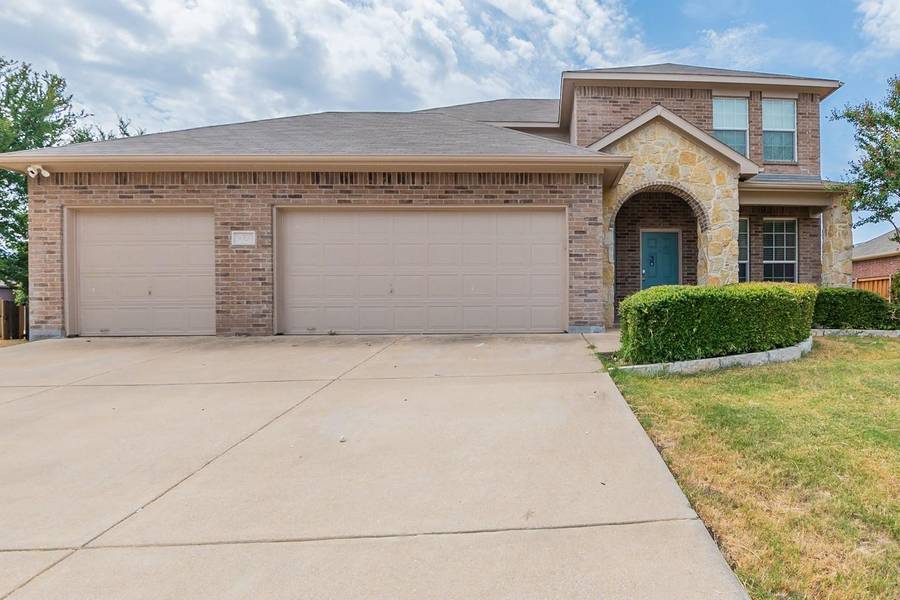 3009 Flowering Springs Drive, Forney, TX 75126