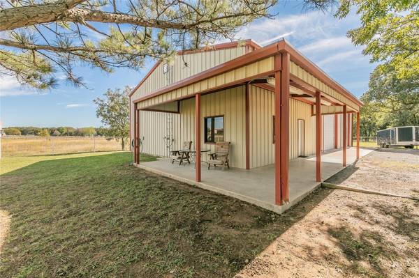 327 County Road 4851, Newark, TX 76071