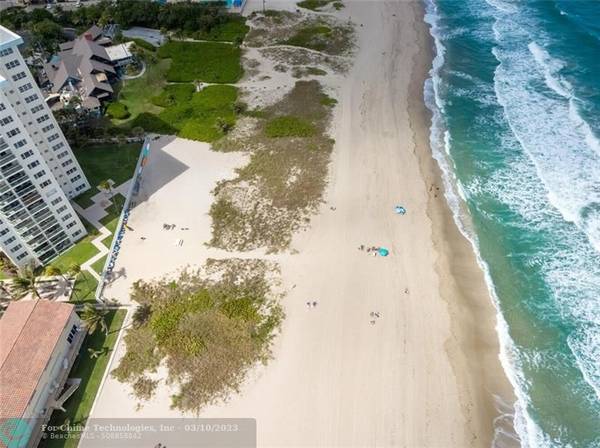 Lauderdale By The Sea, FL 33308,6000 N Ocean Blvd  #15H