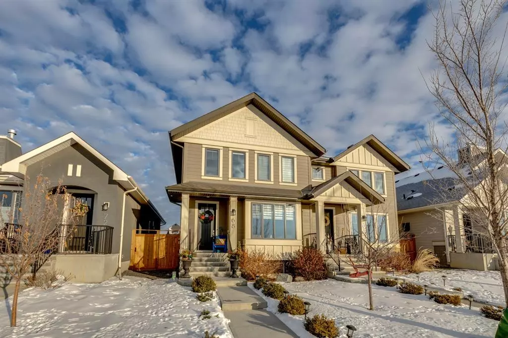 Calgary, AB T3M 2S2,68 Mahogany GDNS SE