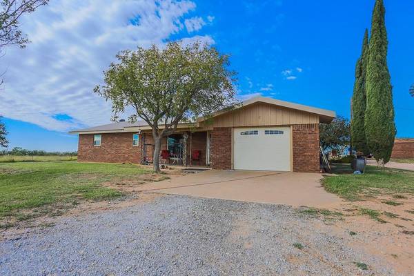 9605 Blockline Road, Snyder, TX 79549