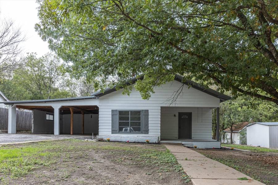 303 S Loyd, Hamilton, TX 76531