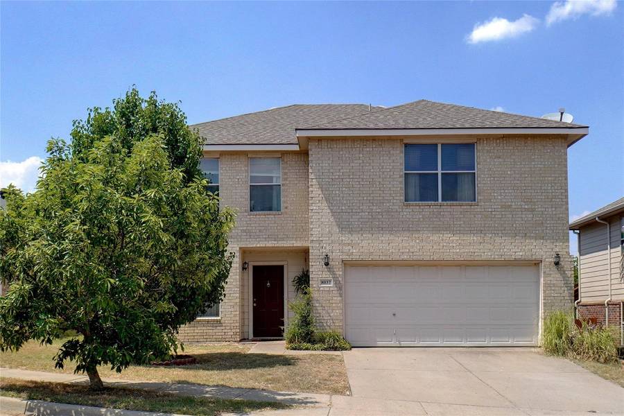 8037 Colbi Lane, Fort Worth, TX 76120