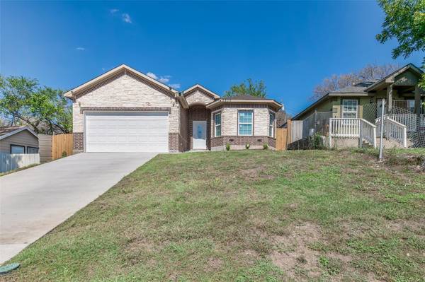 2810 19th Street, Fort Worth, TX 76106