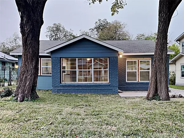 1108 E Richmond Avenue, Fort Worth, TX 76104