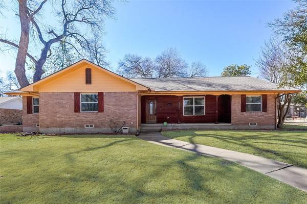 3201 S Glenbrook Drive, Garland, TX 75041