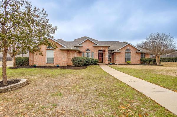 1612 Tennyson Lane, Cleburne, TX 76033