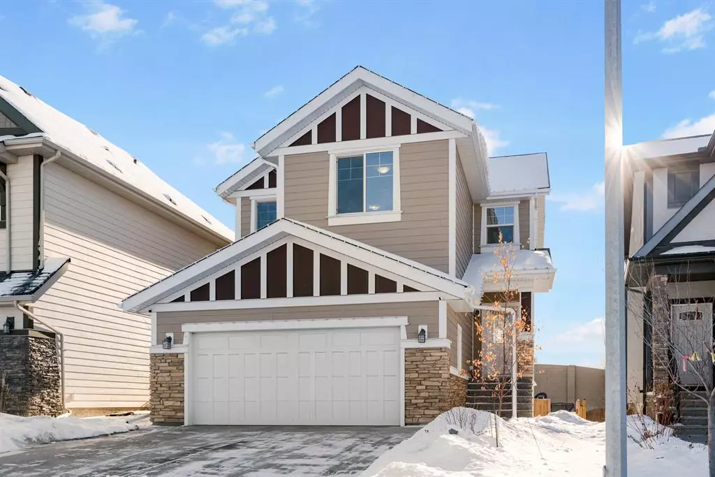 Calgary, AB T3B 6B2,223 Valley Pointe PL NW