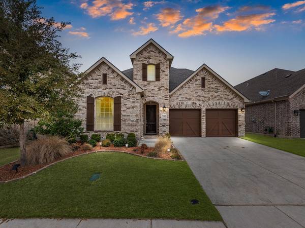 6808 Rowlett Drive, Mckinney, TX 75070